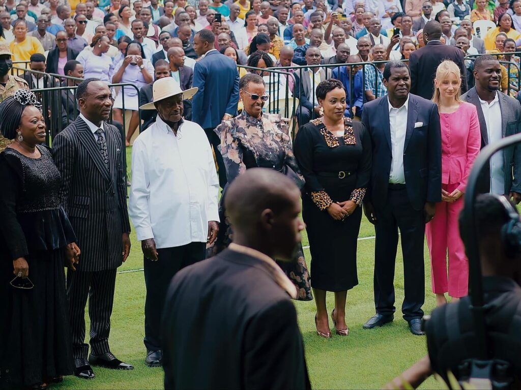 Miracle Center Cathedral Hosts Powerful Overnight Worship ServiceBorn-again Christians from across Uganda gathered at Miracle Centre Cathedral in Rubaga for an unforgettable overnight worship and praise session, featuring visiting American evangelist Dr. Paula White-Cain